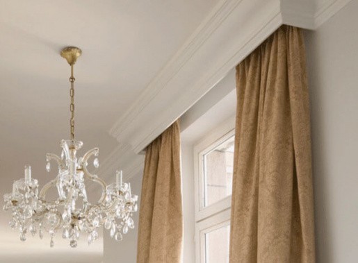 Чим карниз стельовий посилений ОМ відрізняється від моделі СМ?