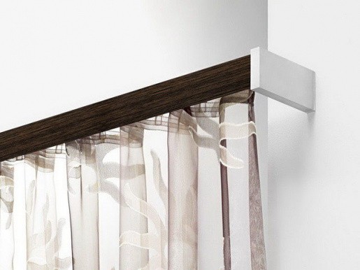 От каких факторов может зависеть стоимость карнизов?